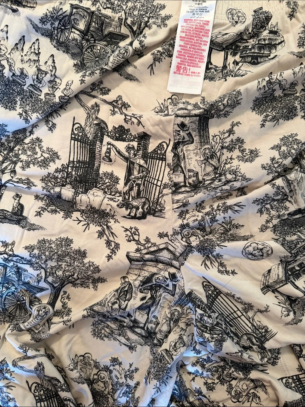 Disney Haunted Mansion Pajama Set - XL - Picture 3 of 4